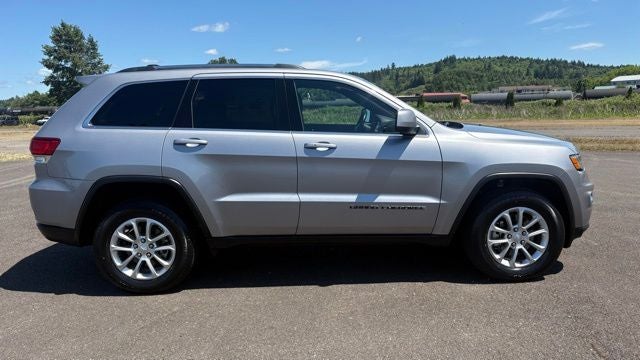 2021 Jeep Grand Cherokee Laredo X 4x4