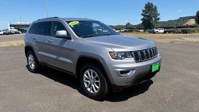 2021 Jeep Grand Cherokee Laredo X 4x4