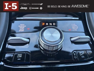 2025 Jeep Grand Cherokee GRAND CHEROKEE SUMMIT 4X4