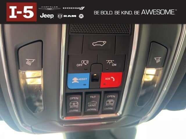 2025 Jeep Grand Cherokee GRAND CHEROKEE L LIMITED 4X4