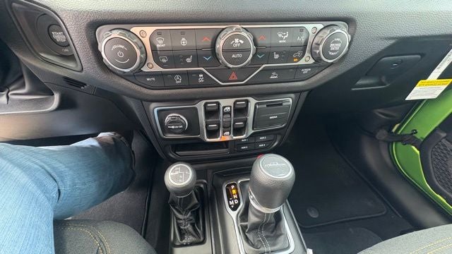 2026 Jeep Gladiator GLADIATOR SPORT S 4X4