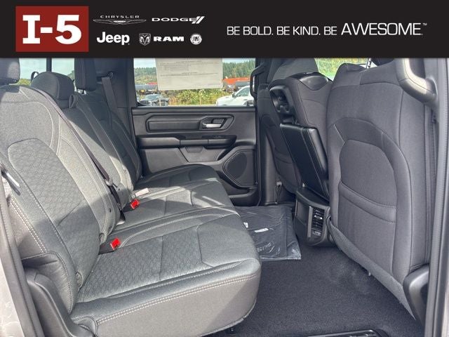 2026 RAM Ram 1500 RAM 1500 TRADESMAN CREW CAB 4X4 5'7' BOX