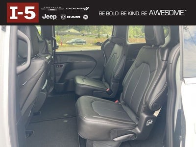 2026 Chrysler Pacifica PACIFICA SELECT AWD