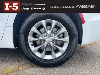 2026 Chrysler Pacifica PACIFICA SELECT AWD