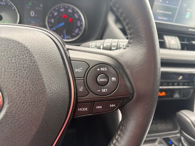 2020 Toyota RAV4 Hybrid XLE