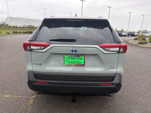 2020 Toyota RAV4 Hybrid XLE