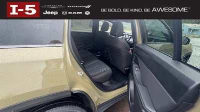 2026 Jeep Cherokee CHEROKEE LAREDO 4X4