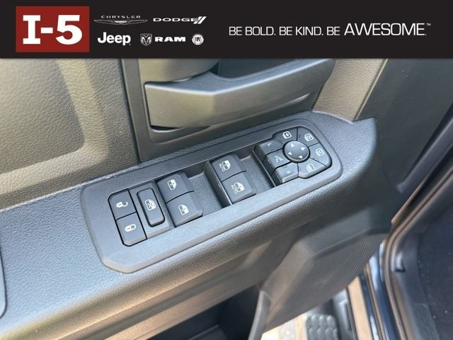 2025 RAM Ram 2500 RAM 2500 TRADESMAN CREW CAB 4X4 8' BOX