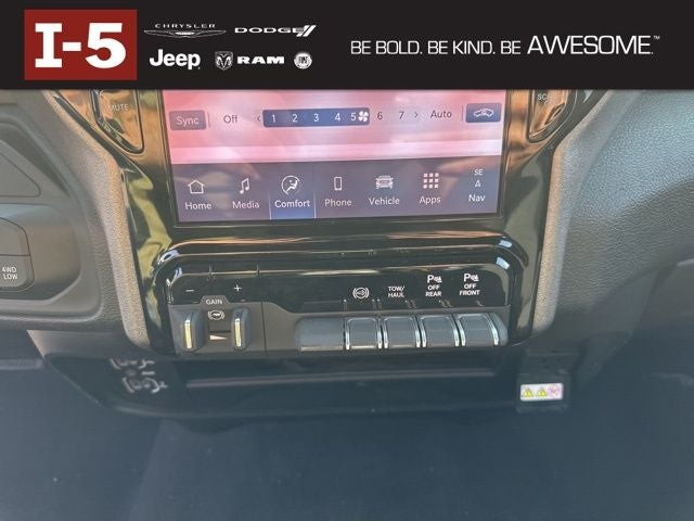 2025 RAM Ram 2500 RAM 2500 TRADESMAN CREW CAB 4X4 8' BOX