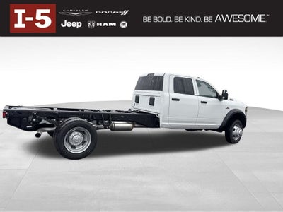 2026 RAM Ram 5500 Chassis Cab RAM 5500 TRADESMAN CHASSIS CREW CAB 4X4 84' CA