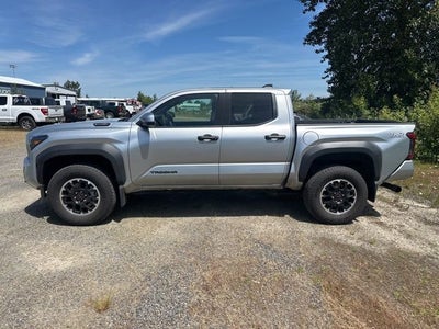 2025 Toyota Tacoma Hybrid TRD Off Road