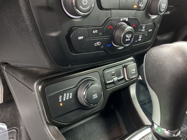 2022 Jeep Renegade Altitude 4x4