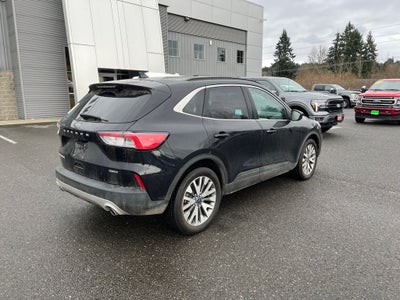 2022 Ford Escape Hybrid Titanium