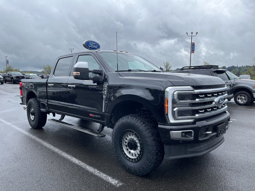 2023 Ford F-350SD Platinum