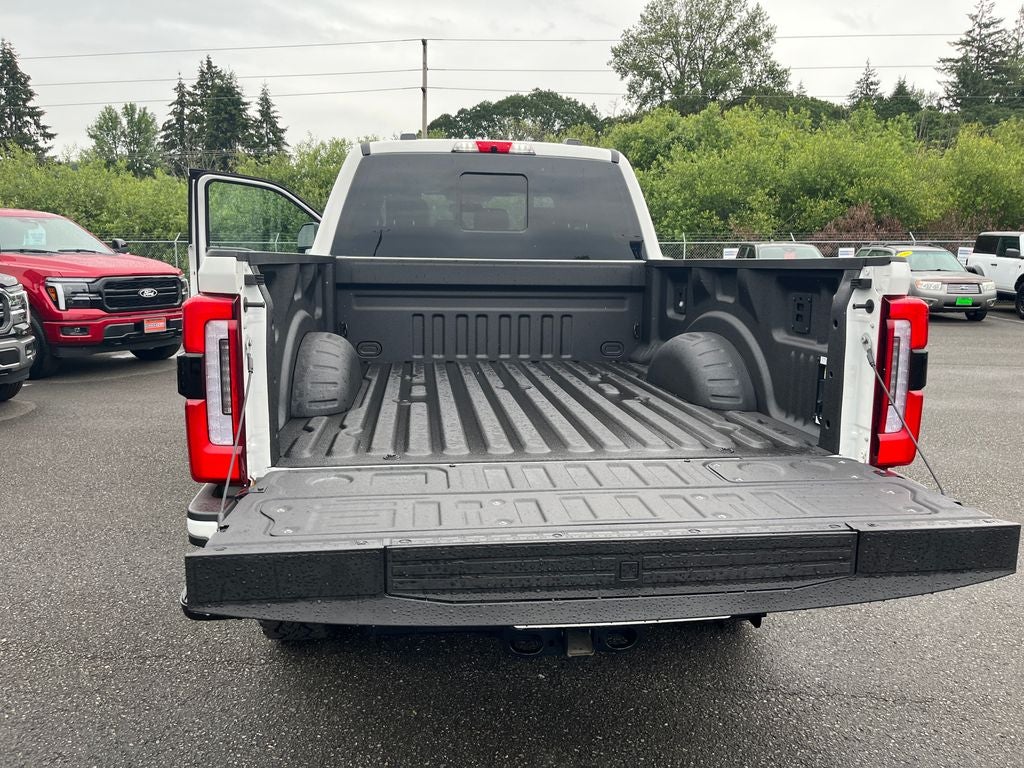 2025 Ford F-350SD Platinum