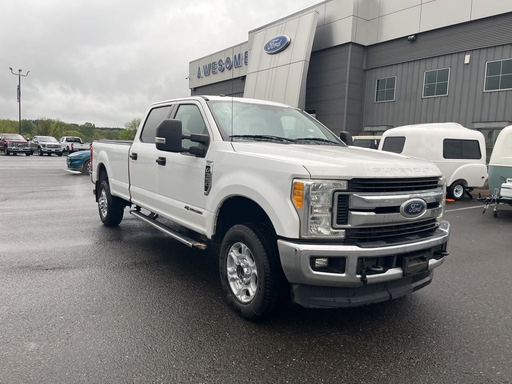 2017 Ford F-350SD XLT