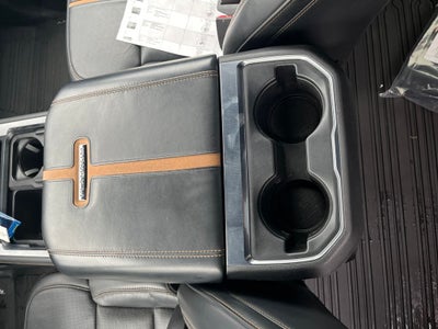 2024 Ford F-450SD Platinum DRW