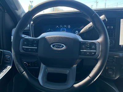 2025 Ford F-450SD Lariat DRW