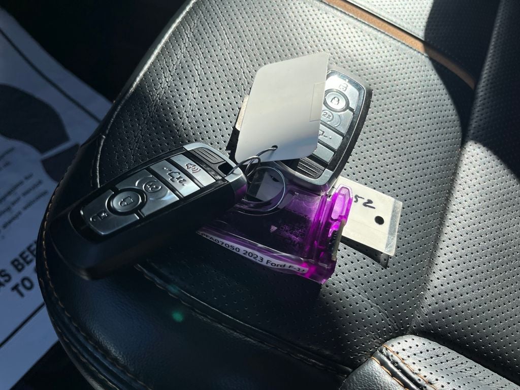 2023 Ford F-150 Platinum