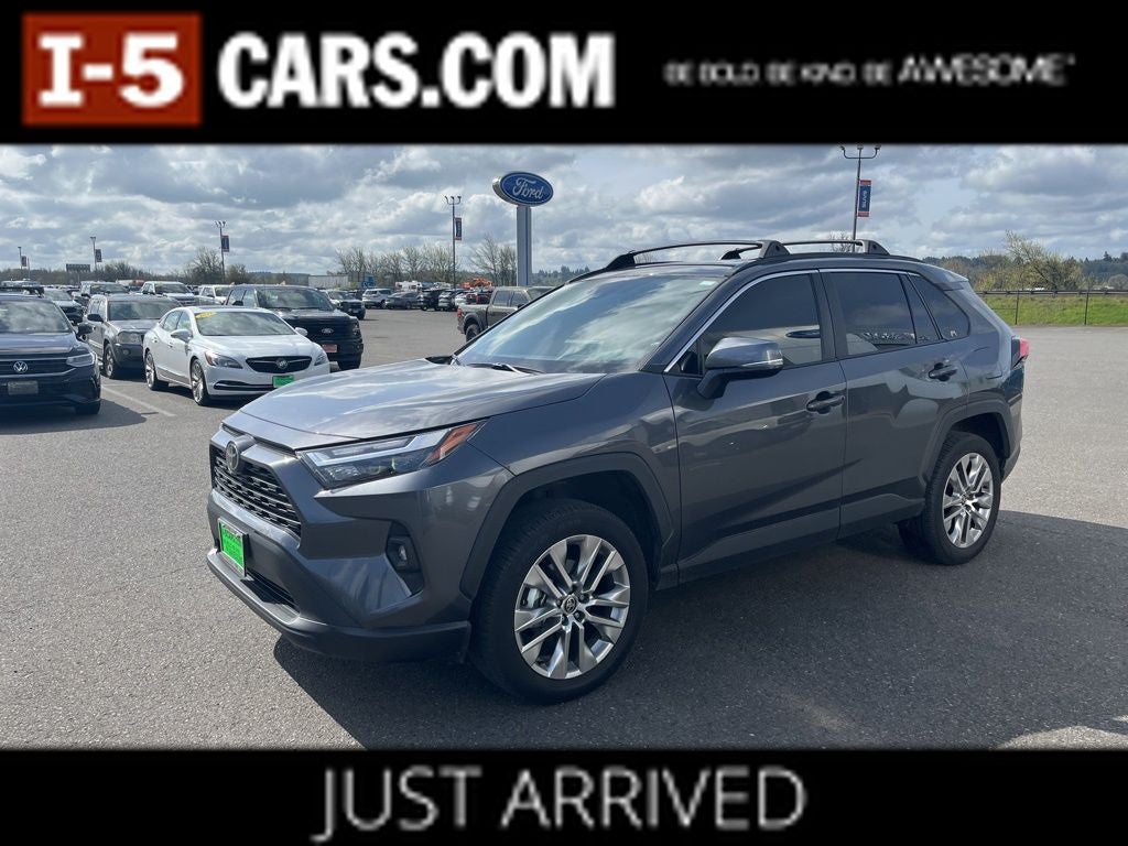 2025 Toyota RAV4 XLE Premium