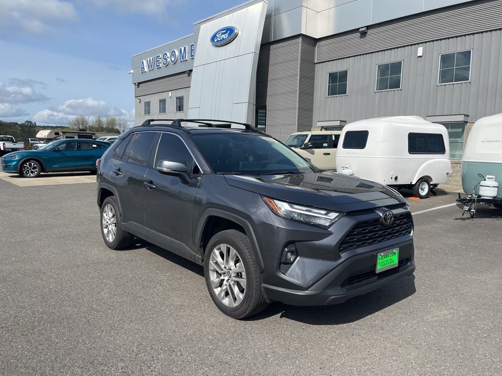 2025 Toyota RAV4 XLE Premium