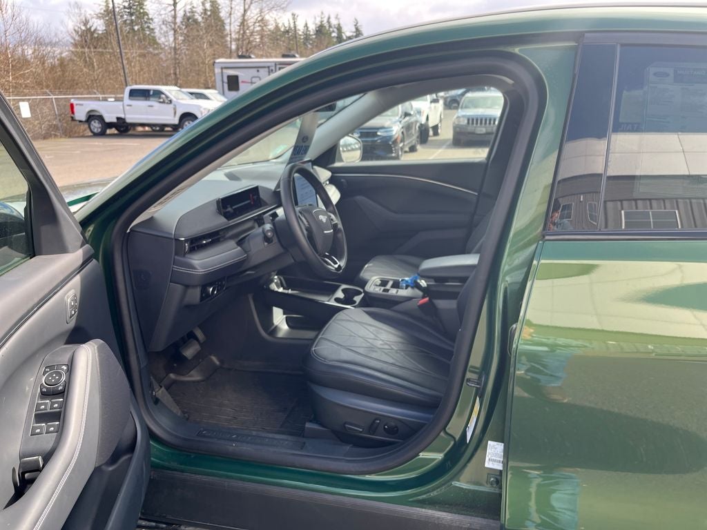 2025 Ford Mustang Mach-E Select