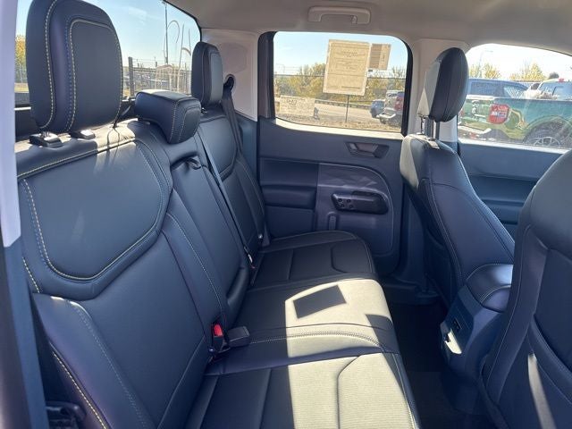 2025 Ford Maverick Lobo Standard