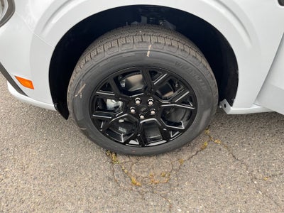 2026 Ford Maverick Lobo Standard