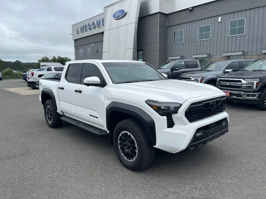 2025 Toyota Tacoma TRD Off-Road