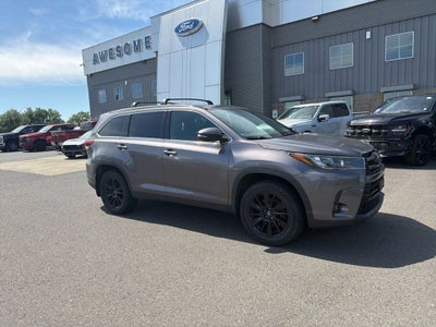 2019 Toyota Highlander SE