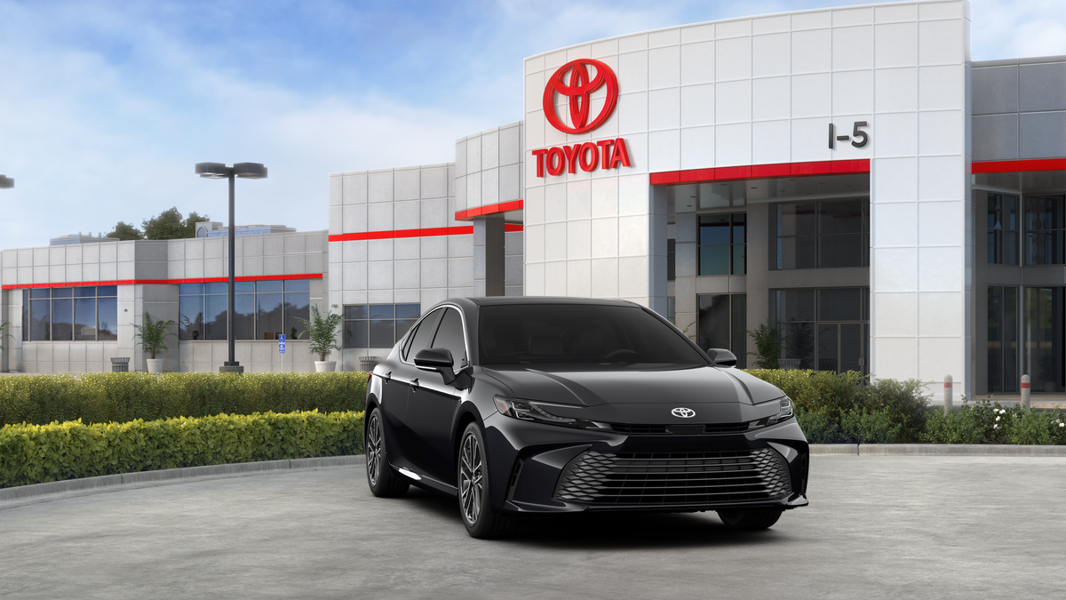 2026 Toyota Camry XLE AWD