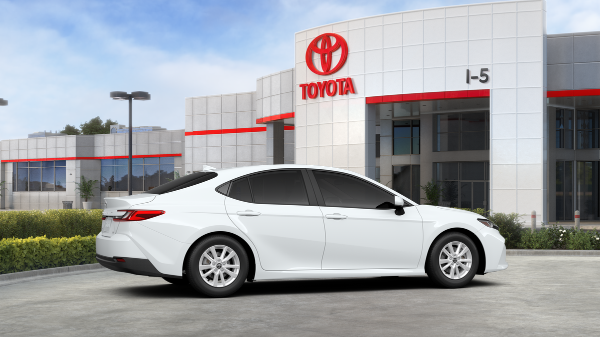 2026 Toyota Camry LE AWD