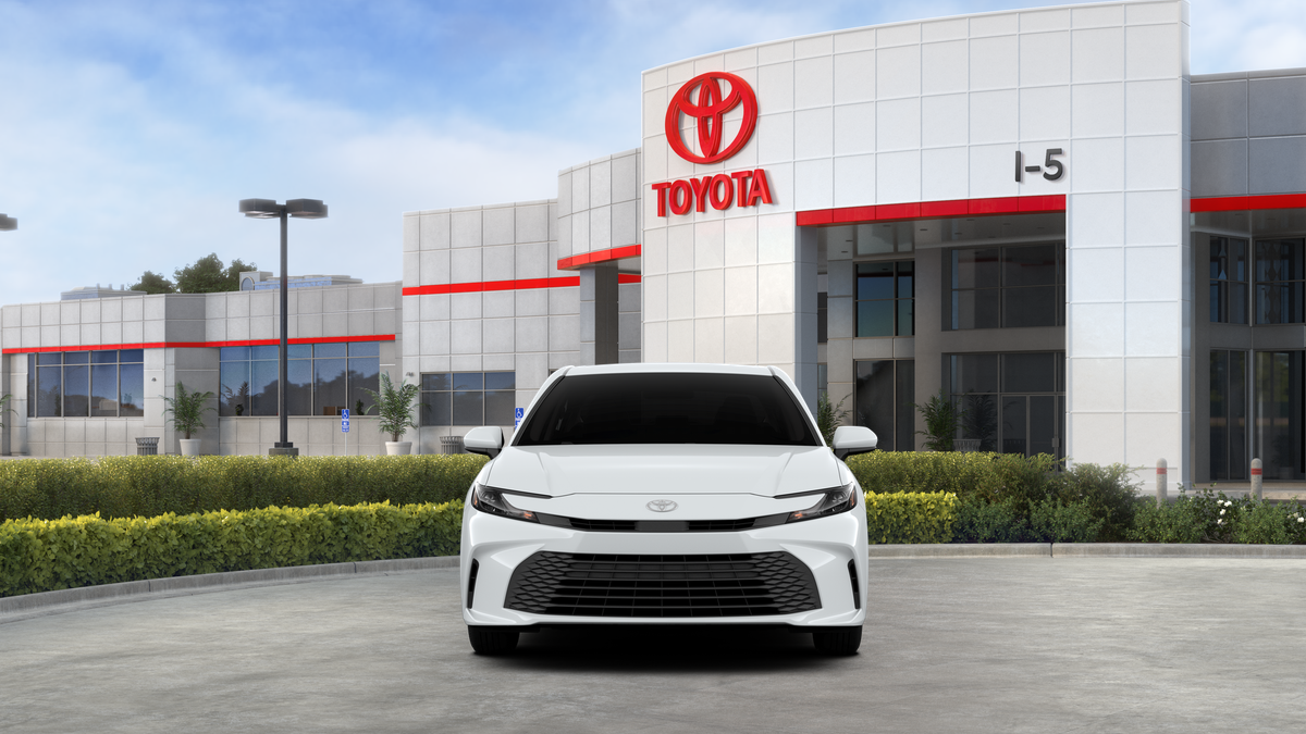 2026 Toyota Camry LE AWD