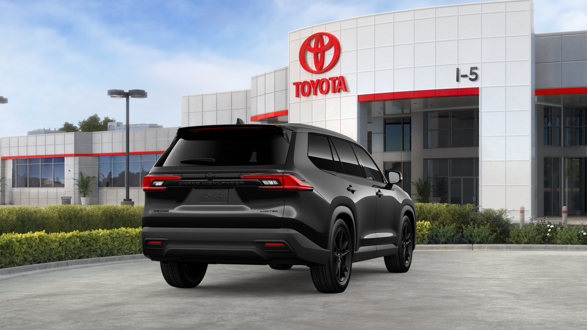 2026 Toyota Grand Highlander Hybrid Nightshade