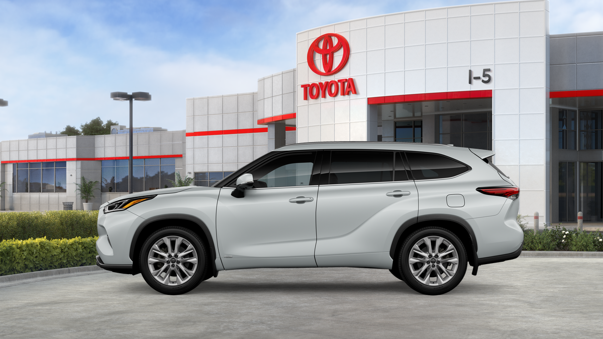 2026 Toyota Highlander Hybrid Limited
