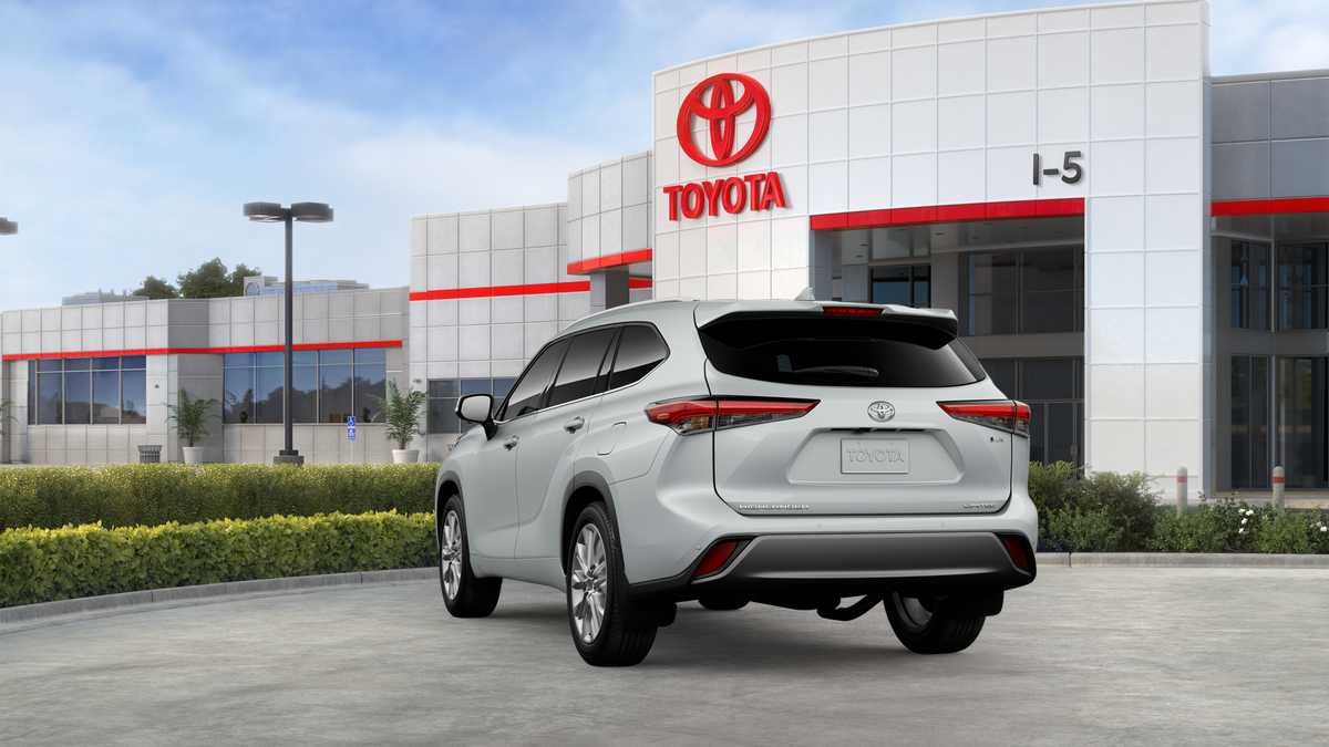 2026 Toyota Highlander Hybrid Limited