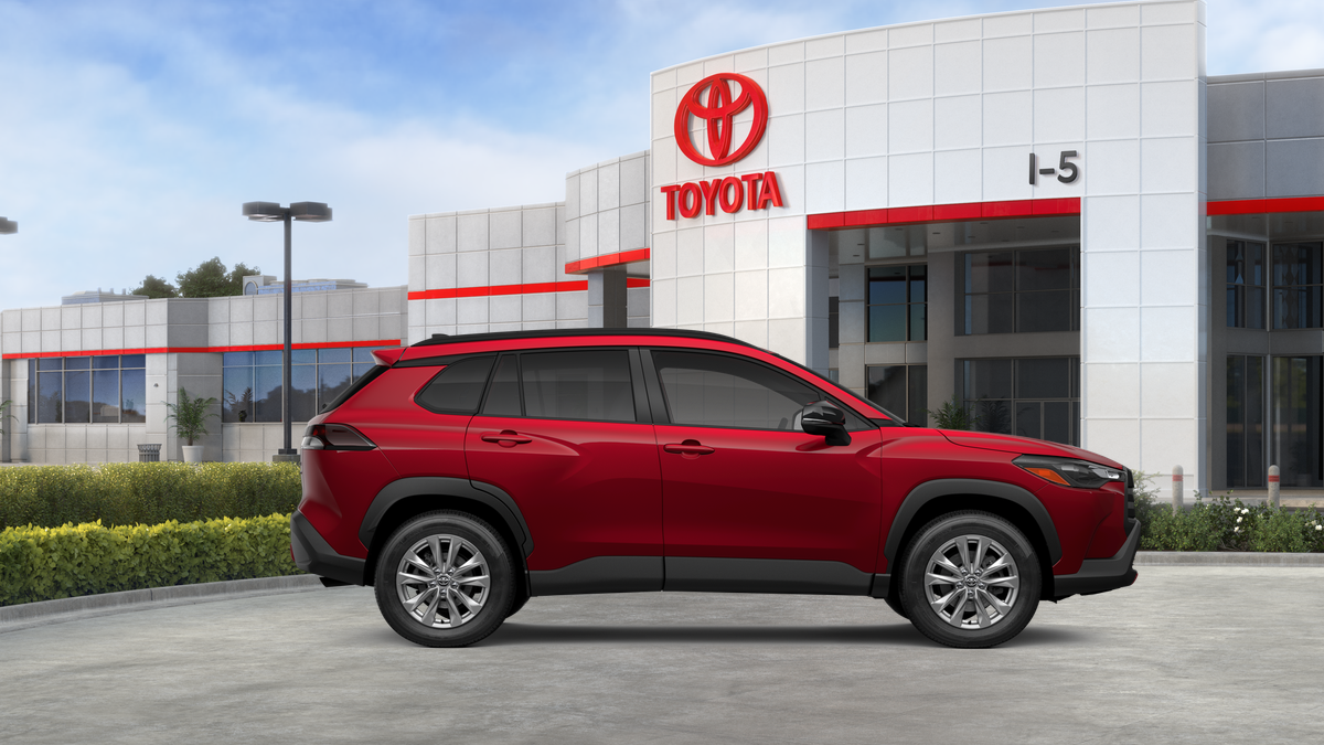 2026 Toyota Corolla Cross LE