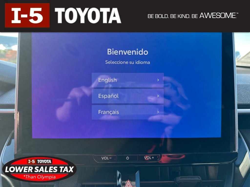 2026 Toyota Corolla Cross LE