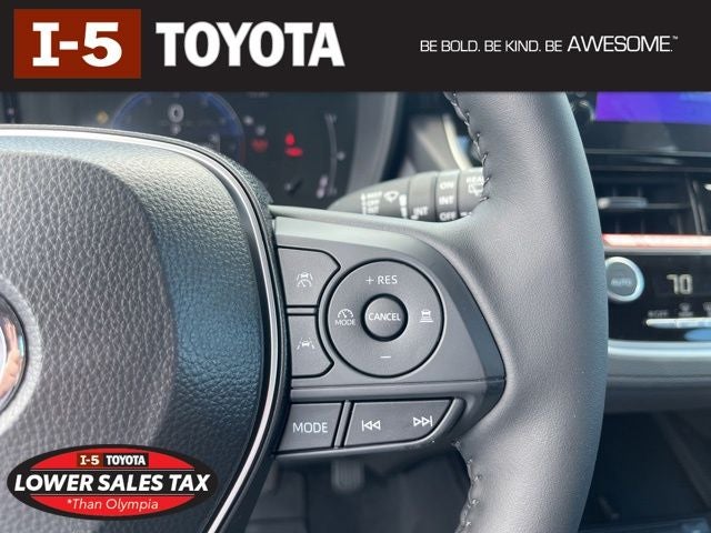 2026 Toyota Corolla Cross LE