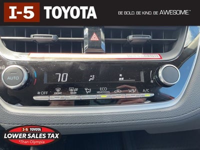 2026 Toyota Corolla Cross LE