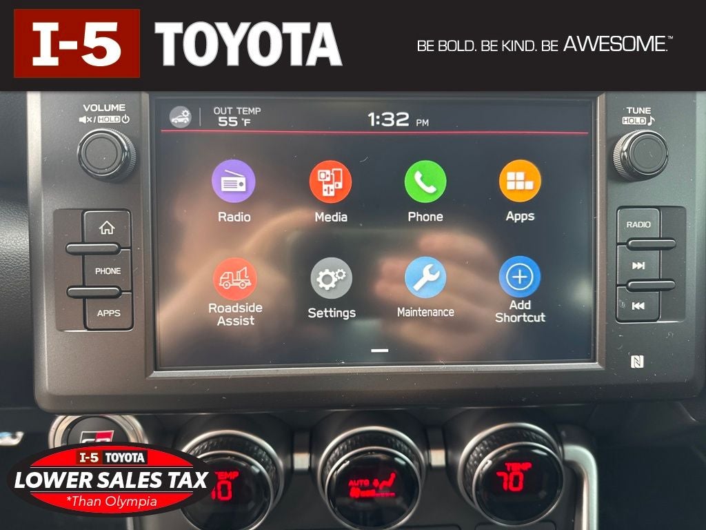 2026 Toyota GR86 Premium MT