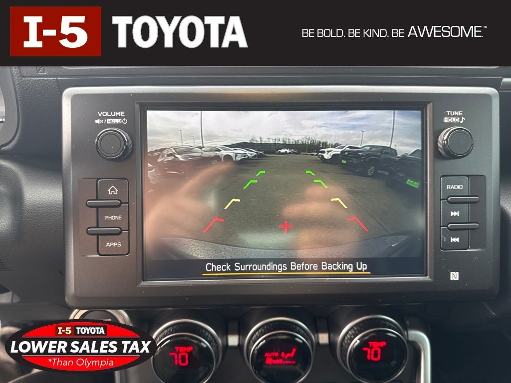 2026 Toyota GR86 Premium MT