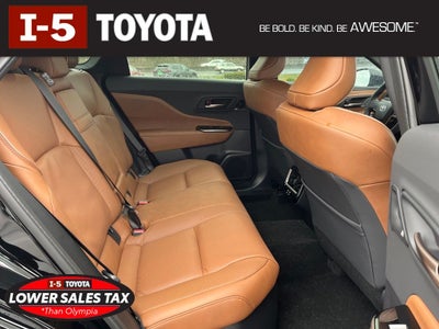 2025 Toyota Toyota Crown Signia Limited