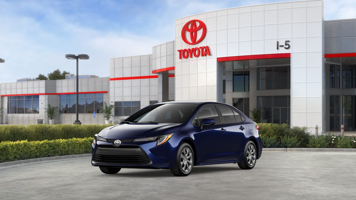 2026 Toyota Corolla LE