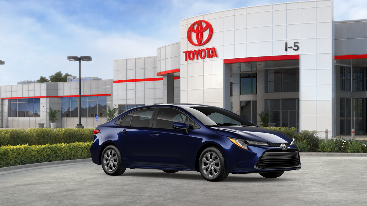 2026 Toyota Corolla LE