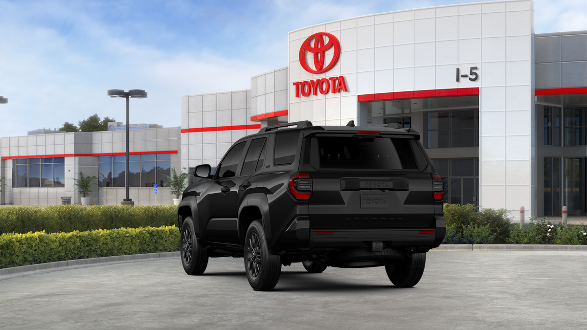 2026 Toyota 4Runner SR5