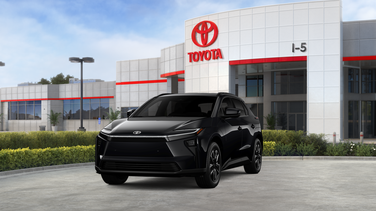 2026 Toyota bZ XLE